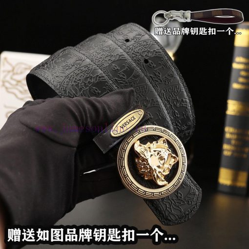 Give a picture keychain as a giftComplete setVERSACEBuckle material: premium diamond studded l5tnec8p - Image 10