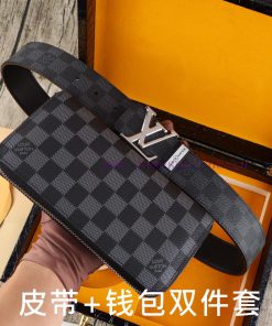 LV. Yiluweideng two-piece setWooden box, belt+wallet, two-piece setGrade: Italian imported 1 aumr0b6m