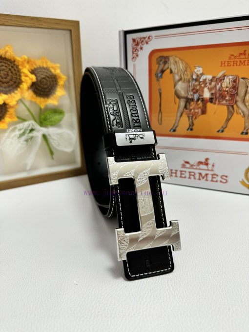 Hermes Hermès  Material: Leather Belt with 100% Head Layer. The leather belt is guaranteed t y3lopvnj