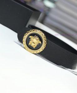 Complete setVERSACEBuckle material: premium diamond studded buckleBelt material: 38mm width 7qzt9zlw