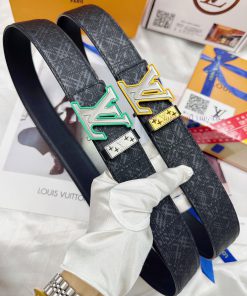 Belt LV Louis Vuitton's top tier replicaThe waistband is made of 100% head layer cowhide, en pdnmt8zf