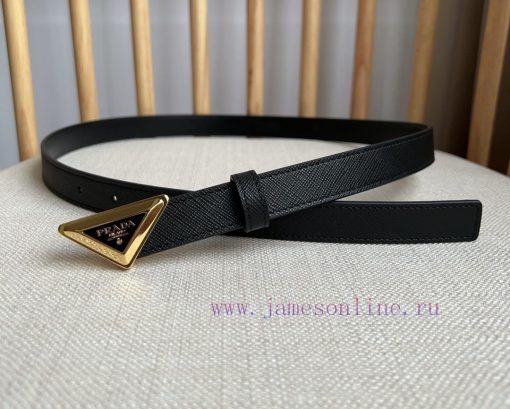PRADA's belt design is simple yet exquisite. The metal buckle presents the iconic triangular lkhdaxrw - Image 5