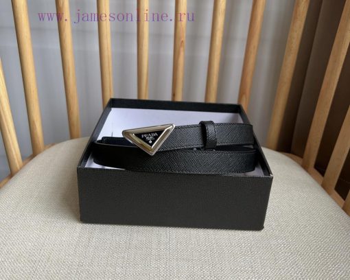 PRADA's belt design is simple yet exquisite. The metal buckle presents the iconic triangular gxgaq9zk - Image 6