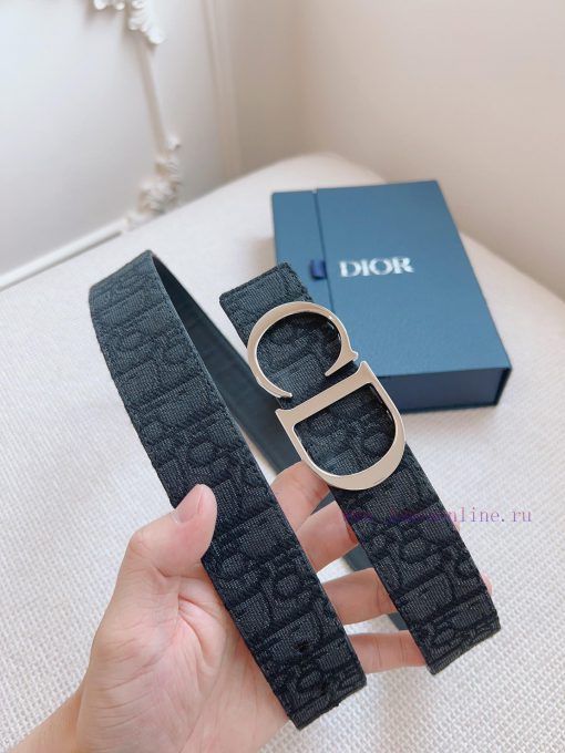 High end quality, physical photographyComes with a complete gift boxDIOR material, milkshake 2lk74mix - Image 3