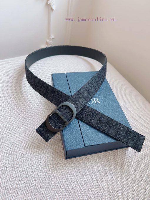 High end quality, physical photographyComes with a complete gift boxDIOR material, milkshake zrm9mzv7 - Image 2