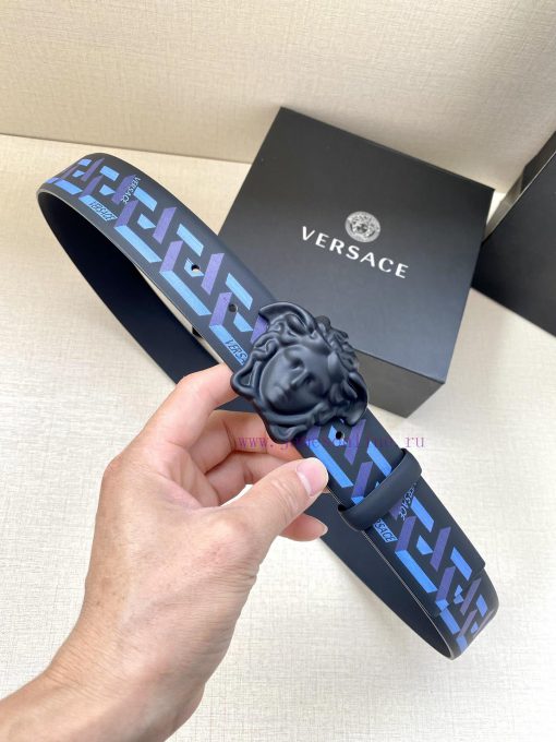 Width 4.0cm Versace This Palazzo belt is made of cowhide fabric and adorned with Le Pop Clas 74trw50i - Image 2