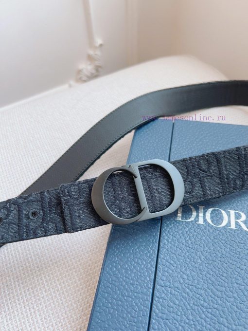 High end quality, physical photographyComes with a complete gift boxDIOR material, milkshake zrm9mzv7 - Image 8