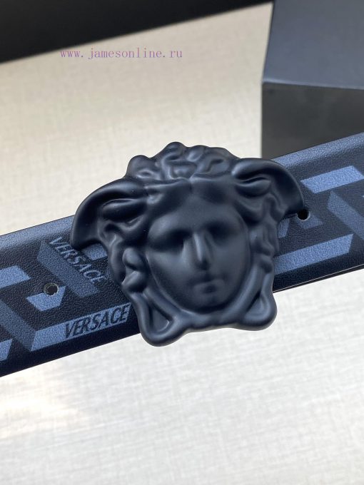 Width 4.0cm Versace This Palazzo belt is made of cowhide fabric and adorned with Le Pop Clas r7ecrxwx - Image 3