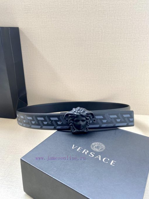 Width 4.0cm Versace This Palazzo belt is made of cowhide fabric and adorned with Le Pop Clas r7ecrxwx - Image 4