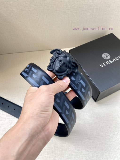Width 4.0cm Versace This Palazzo belt is made of cowhide fabric and adorned with Le Pop Clas r7ecrxwx - Image 6