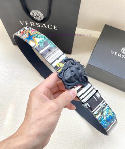 Width 4.0cm Versace This Palazzo belt is made of cowhide fabric and adorned with Le Pop Clas 0ajbuj4j