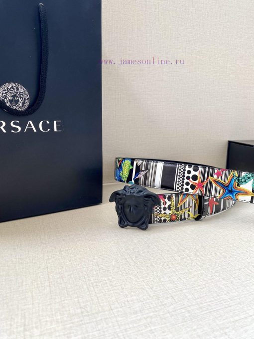 Width 4.0cm Versace This Palazzo belt is made of cowhide fabric and adorned with Le Pop Clas 0ajbuj4j - Image 3