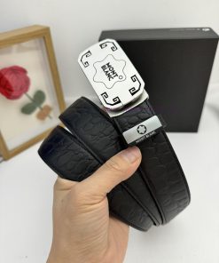Montblanc Automatic BeltMaterial: Leather Belt with 100% Head Layer. The leather belt is gua bkr15goj