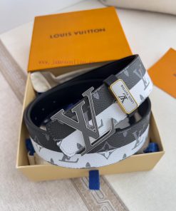 LV... Louis Vuitton Belt and BeltsBuckle, classic pure steel material buckle, top layer cowh saexavr3