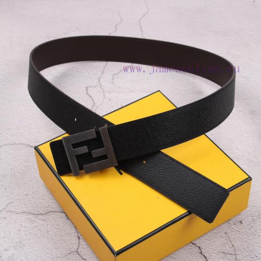 FENDI (Fendi) is a 4.0cm wide double-sided hair layer made of cowhide, paired with classic F 6hww3ofd