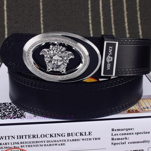 Versace Ver... sace ️ double-sided useIdentify and receive a punch as a giftThe material is uqoau7p5 - Image 2