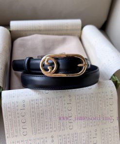 This belt is made of GSuprempvc and cleverly embellished with the iconic double-GElement, sh 4hx01ay9