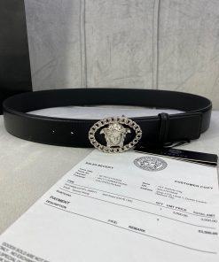 Width 3.8cm Versace This flat belt is made of calf leather and comes with a vacuum plated Me kr2y1ck8