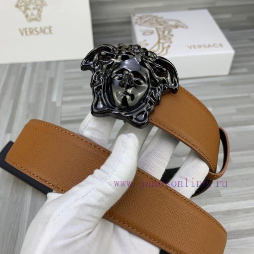 Width 4.0cm Versace This belt is adorned with the iconic Versace Medusa logo buckle, showcas ih0ybynx - Image 5