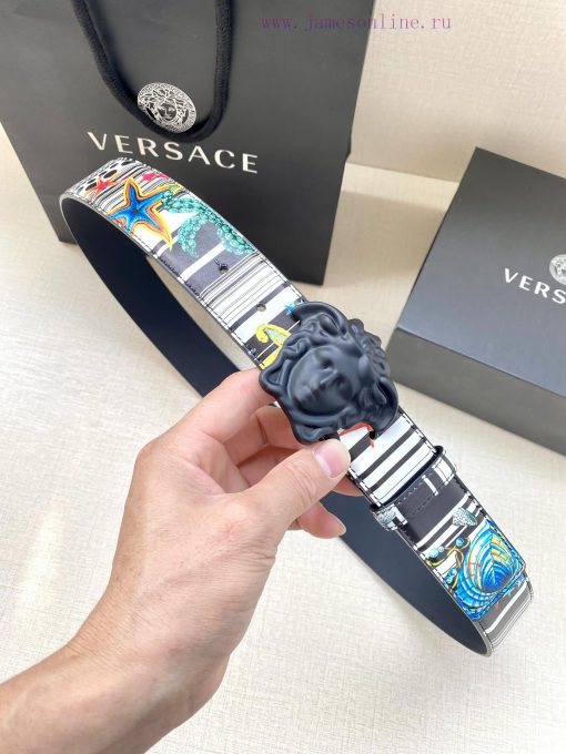 Width 4.0cm Versace This Palazzo belt is made of cowhide fabric and adorned with Le Pop Clas 5tvy5pvz