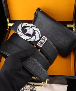 MADE IN ITALYWooden box with accompanying picturesStephen @ Belt+Wallet SetBuckle material: wx0t5qj2