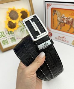 Hermes Hermès  Material: Leather Belt with 100% Head Layer. The leather belt is guaranteed t ttc1l0k1