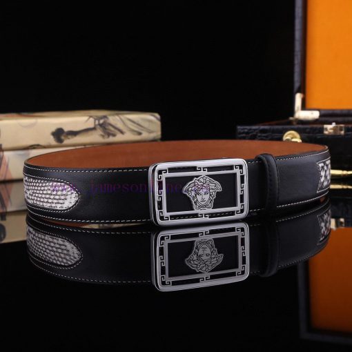 MADE IN ITALYComplete setVERSACEBuckle material: high-quality solid copper buckleThe front m 03teazvy - Image 5