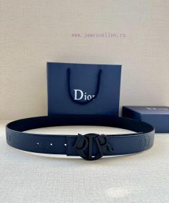 This 35mm double-sided belt with a width of 3.5cm combines elegant temperament with modern s lbozcm8m