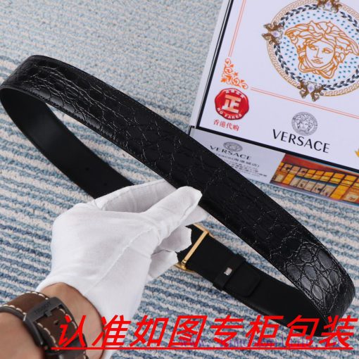 Versace. VersaceThe material is made of 100% top layer cowhide, ensuring that 24k pure steel n1f4a96g - Image 9