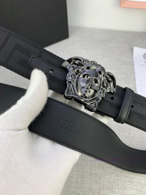 P Width 4.0cm Versace This canvas patterned leather waistband is adorned with the iconic Ver 1yfbozq7 - Image 3