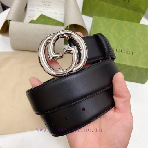 This leather belt from GUC~CI is paired with a classic G buckle, and its appearance is inspi js2rrl8j - Image 4