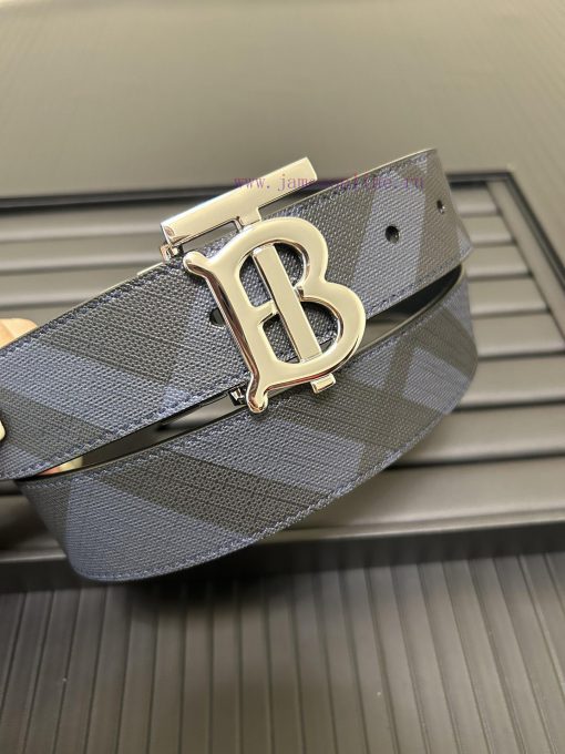 Burberry. BurberryA complete set of high-quality tail clip fasteners with a width of 35mm, p igtlr1ie - Image 3