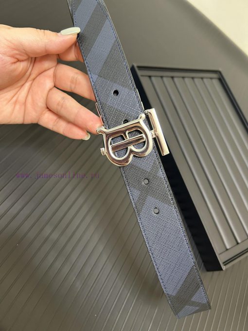 Burberry. BurberryA complete set of high-quality tail clip fasteners with a width of 35mm, p igtlr1ie - Image 5