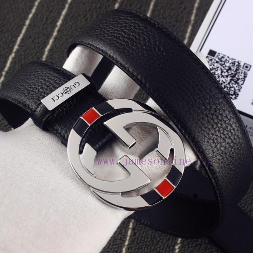 Gucci. Gucci️Identify and receive a punch as a giftThe material is made of 100% top layer co 45m9istw