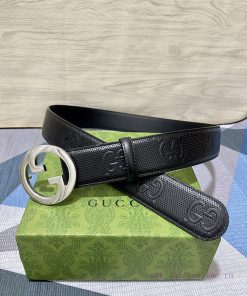 The Gucci 40mm belt features imported needle pattern embossed large flowers and a factory cu e0tnydu2