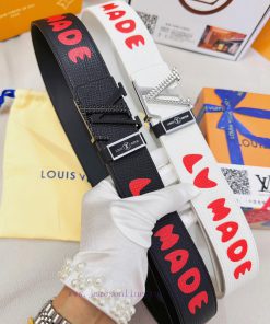 Belt LV Louis ReproductionThe waistband is made of 100% head layer cowhide, ensuring a genui vsz42kx6