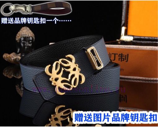Give a picture keychain as a giftWooden box with accompanying picturesLuo YiweiBuckle materi 3lold5ql - Image 3