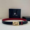 Width 3.5cm Versace double-sided palm print/This soft belt features a geometric Greek loop b yupd29n3