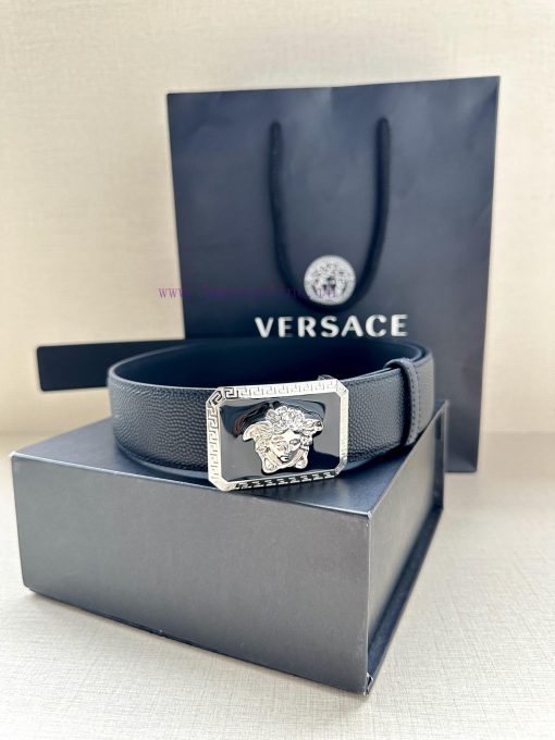 Width 4.0cm Versace This soft belt is adorned with a 3D Medusa belt buckle, which can be pai hulk4mqh - Image 6