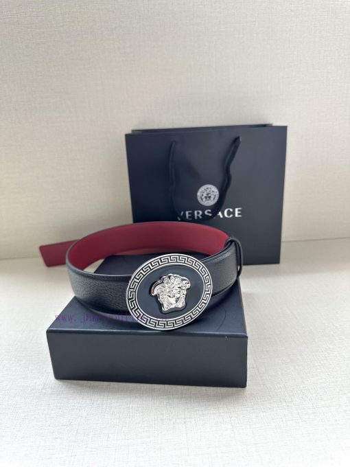 P Width 4.0cm Versace This oval accessory belt from Versace is adorned with the iconic Versa 33d1a182 - Image 6