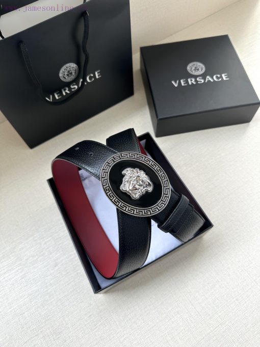 P Width 4.0cm Versace This oval accessory belt from Versace is adorned with the iconic Versa 33d1a182 - Image 7
