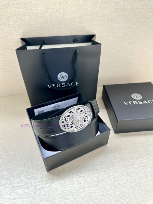 P Width 4.0cm Versace This oval accessory belt from Versace is adorned with the iconic Versa ojrx1ad4 - Image 4