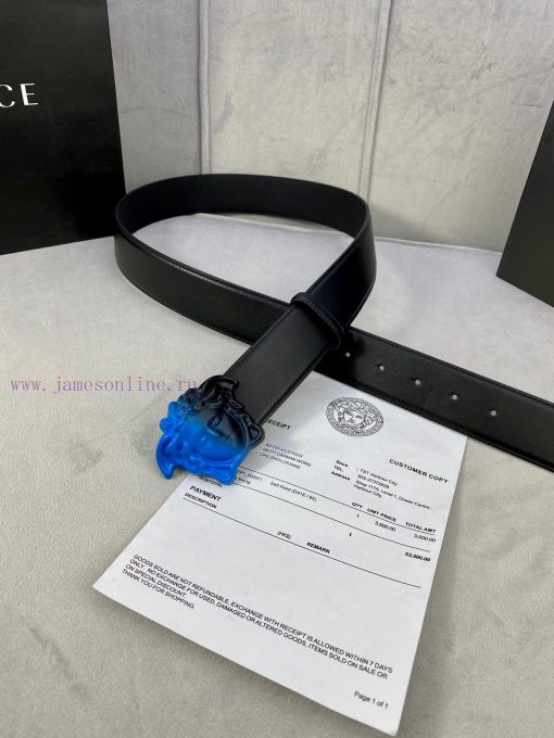Width 3.8cm Versace This belt is crafted from high-quality leather and features a white/gold i7vet1np - Image 4