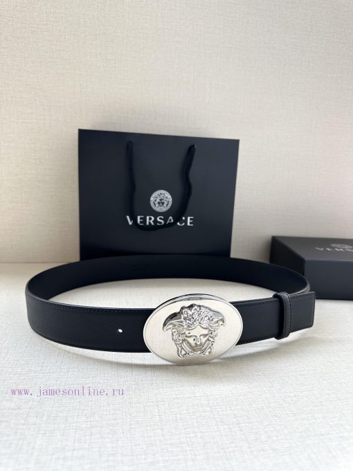 P Width 4.0cm Versace This oval accessory belt from Versace is adorned with the iconic Versa 0hricgbp