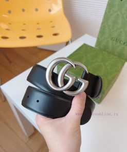 GUCCI's new round interlocking double G buckle continues to showcase classic details in acce 0yu9kfxi