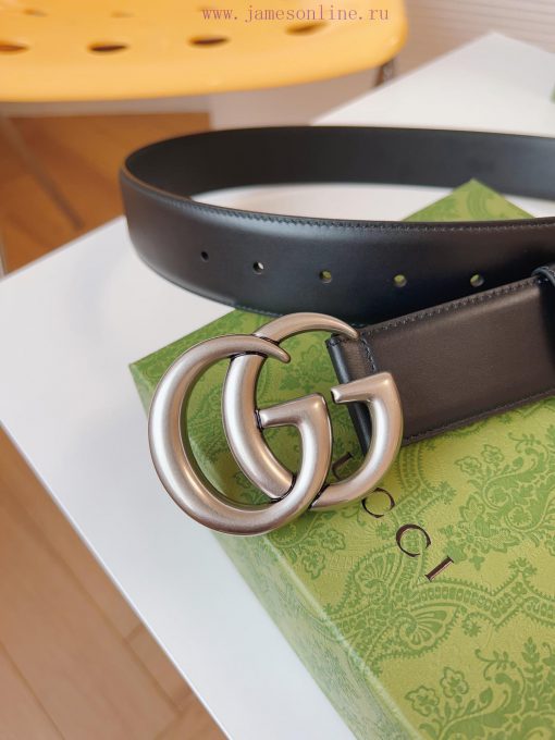 GUCCI's new round interlocking double G buckle continues to showcase classic details in acce 0yu9kfxi - Image 3