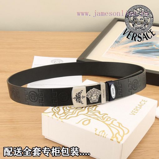 High end quality, physical photographyComes with a complete set of packagingVERSACE Overseas j41h4s8r - Image 10