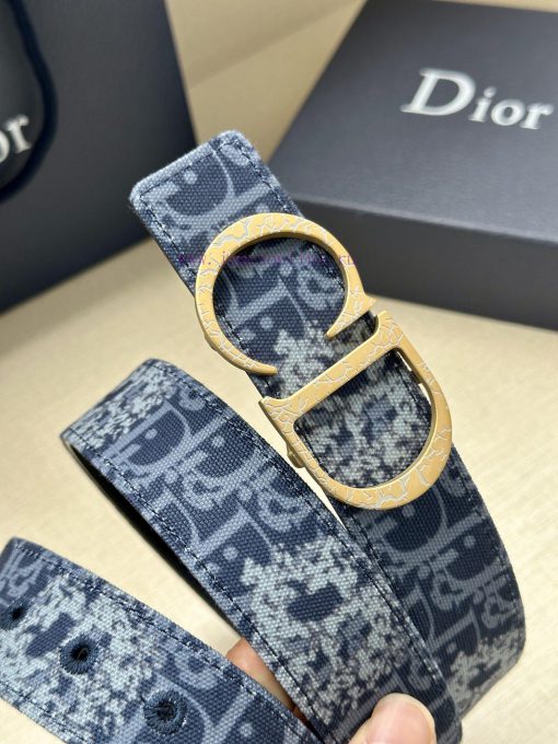 Width 3.5cm. This double-sided belt is made of 35mm blue denim fabric with smooth cowhide Ob nlrxrg3i - Image 9