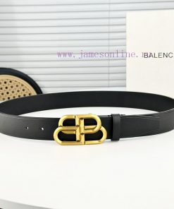Parisian familyWidth 3.5 centimeterstop layer leatherVintage vintage logo metal accessories< 8i29wg10