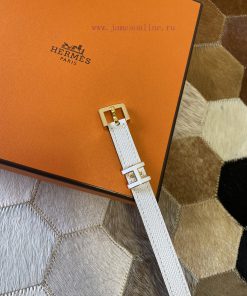 The new Pop H15 calf leather thin waistband in early spring is 15mm, with the belt loop deco hobx4btn